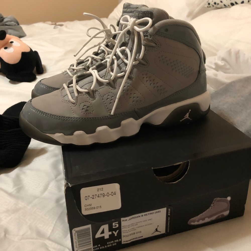 COOL GREY 9’s